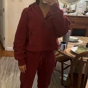 Lululemon Athletica Scuba Hoodie in Mulled Wine XS/S